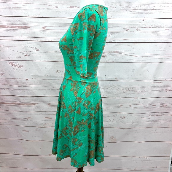 Lularoe Lime Green Geometric Print Nicole Dress - Picture 4 of 7
